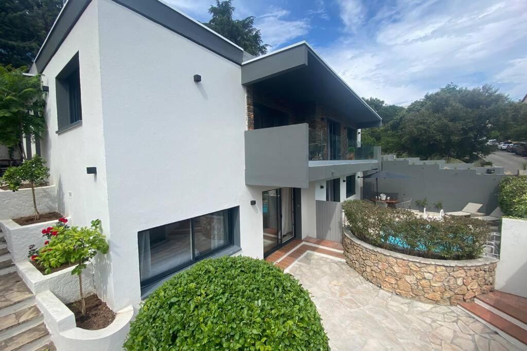 Rez De Villa De Charme-Piscine-3 Chambres 6 Pers Saint-Raphaël Eksteriør bilde