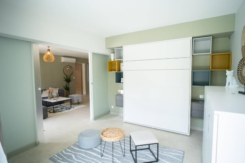 Rez De Villa De Charme-Piscine-3 Chambres 6 Pers Saint-Raphaël Eksteriør bilde
